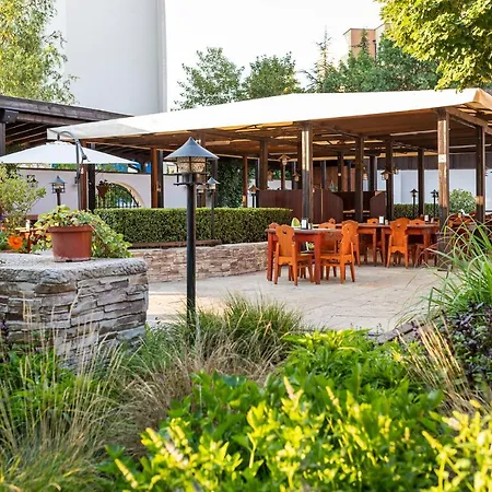 Trakia Plaza & Slantchev Briag