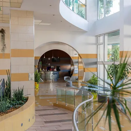 Trakia Plaza & Slantchev Briag