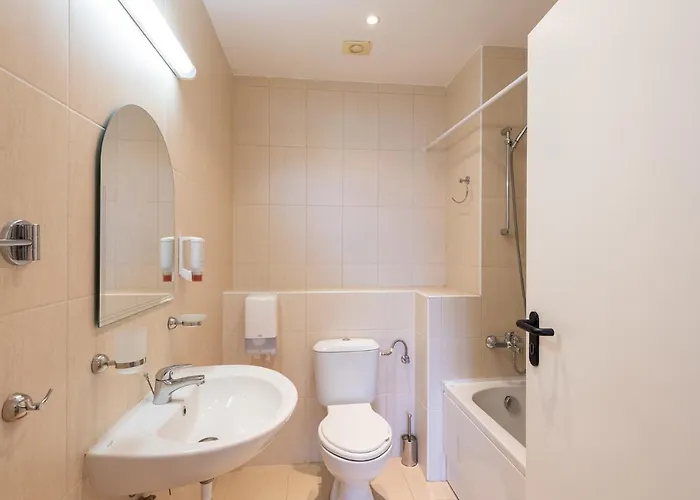 Trakia Plaza & Hotel