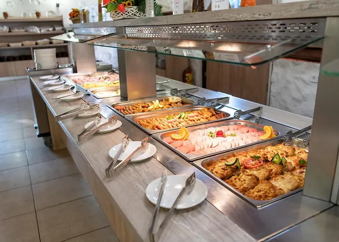 فندق Trakia Plaza & 4*